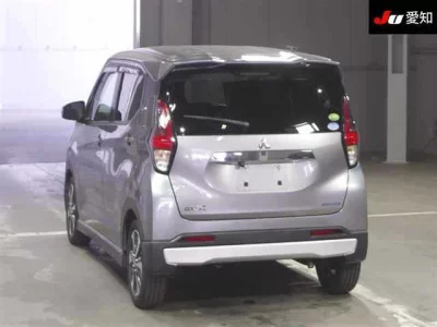 Mitsubishi eK X