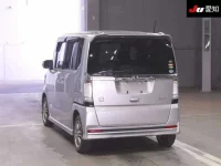 Honda N BOX лот № 170 оценка 3.5  с аукциона в Японии 1