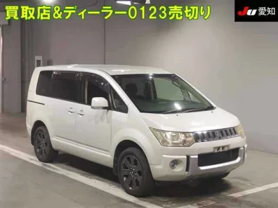 Mitsubishi Delica D:5