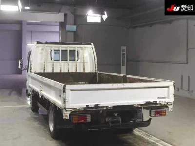 Mazda Titan