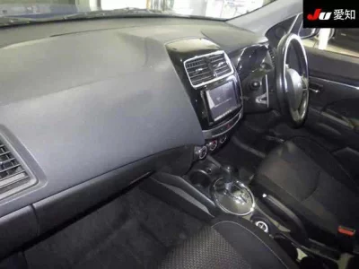 Mitsubishi RVR