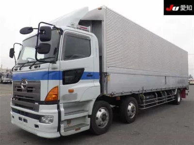 Hino TRUCK