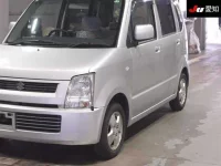 Suzuki WAGON R лот № 35115 оценка 3.5  с аукциона в Японии 6