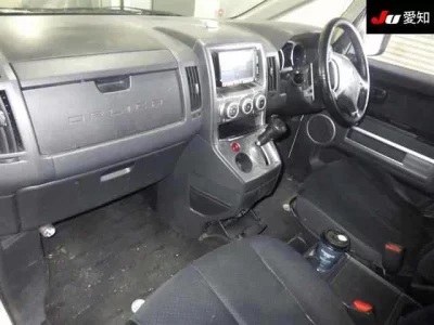 Mitsubishi DELICA D5