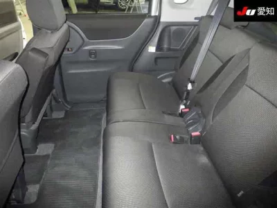 Mitsubishi DELICA D2