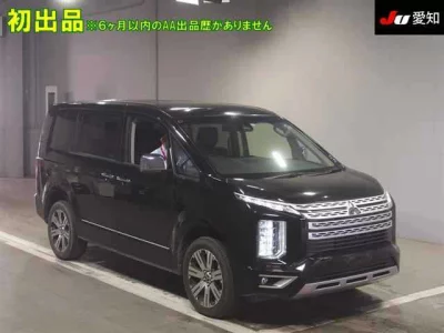 Mitsubishi DELICA D5
