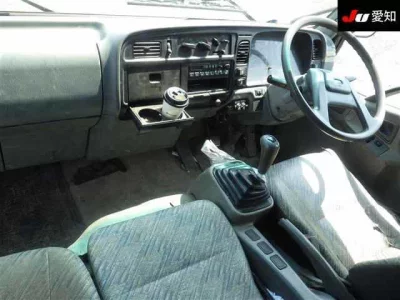 Mitsubishi FUSO FIGHTER