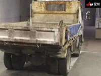 Hino DUTRO лот № 4230 оценка R  с аукциона в Японии 7