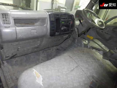 Hino DUTRO  с аукциона в Японии
