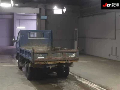 Mazda Titan