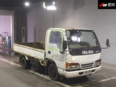Isuzu ELF
