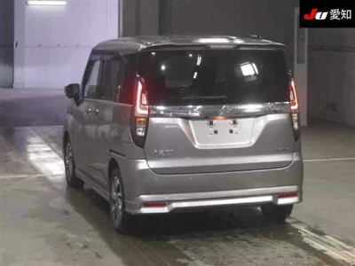 Mitsubishi Delica D:2