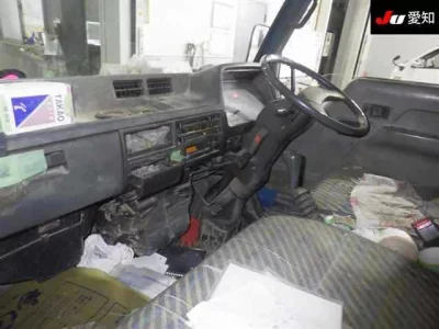 Mitsubishi FUSO TRUCK  с аукциона в Японии