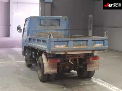 Mitsubishi FUSO TRUCK  с аукциона в Японии