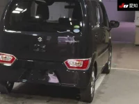 Suzuki WAGON R лот № 35160 оценка R  с аукциона в Японии 7