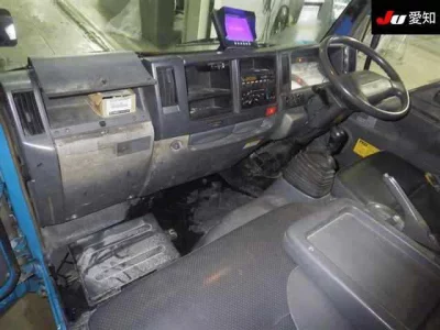 Mazda Titan