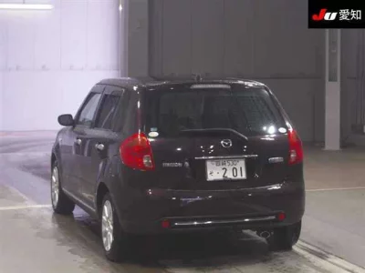 Mazda Verisa