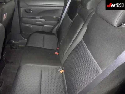 Mitsubishi RVR