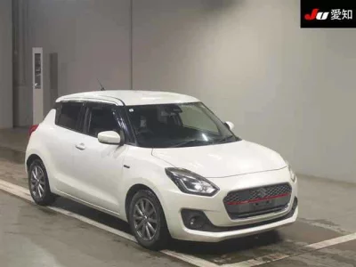 Suzuki SWIFT  с аукциона в Японии