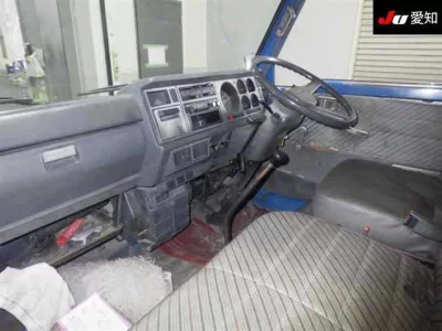 Mazda Titan