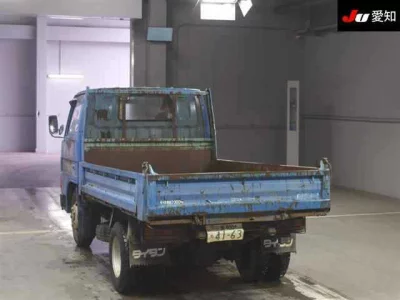 Mazda Titan