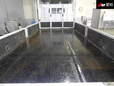 Mitsubishi FUSO TRUCK  с аукциона в Японии