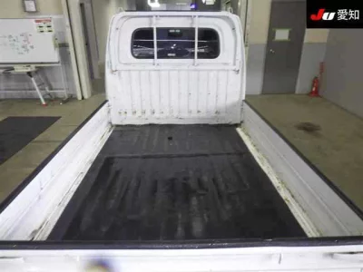 Mitsubishi MINICAB TRUCK  с аукциона в Японии