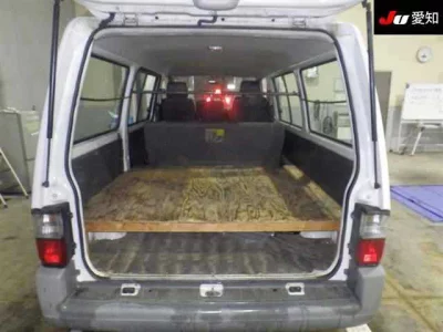 Mitsubishi DELICA  с аукциона в Японии