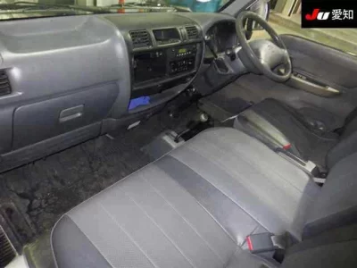 Mitsubishi DELICA  с аукциона в Японии