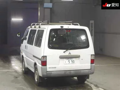 Mitsubishi DELICA  с аукциона в Японии