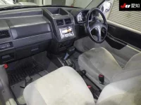 Mitsubishi PAJERO MINI лот № 2577 оценка 3  с аукциона в Японии 2