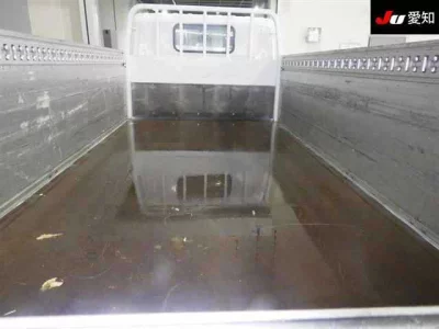 Hino DUTRO  с аукциона в Японии