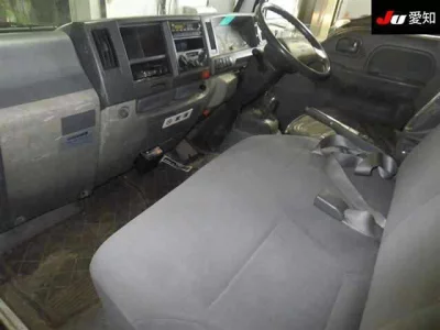 Mazda Titan