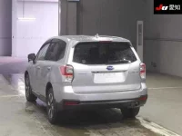 Subaru FORESTER лот № 3097 оценка R  с аукциона в Японии 1