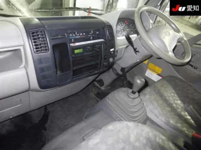 Hino DUTRO  с аукциона в Японии