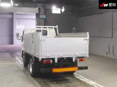 Hino DUTRO  с аукциона в Японии