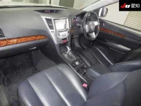 Subaru LEGACY OUTBACK лот № 30731 оценка 3.5  с аукциона в Японии 2