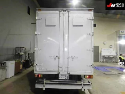 Hino DUTRO  с аукциона в Японии