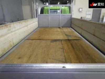 Hino DUTRO  с аукциона в Японии