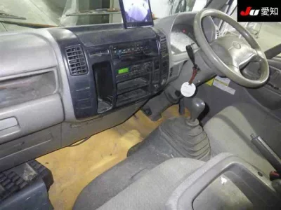 Hino DUTRO  с аукциона в Японии