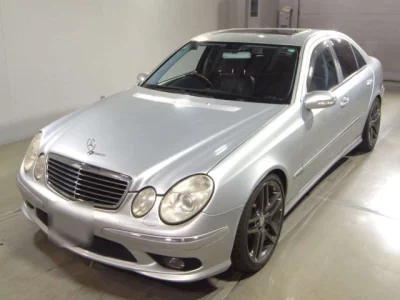 Mercedes-Benz E CLASS  с аукциона в Японии