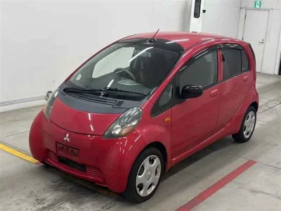 Mitsubishi i