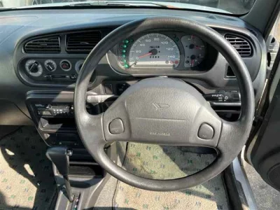 Daihatsu MIRA  с аукциона в Японии