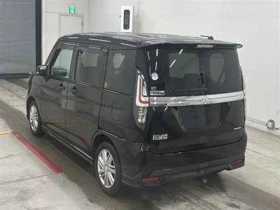 Mitsubishi Delica D:2