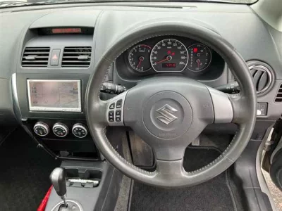 Suzuki SX-4  с аукциона в Японии