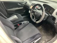 Honda STREAM лот № 90325 оценка 3.5  с аукциона в Японии 6