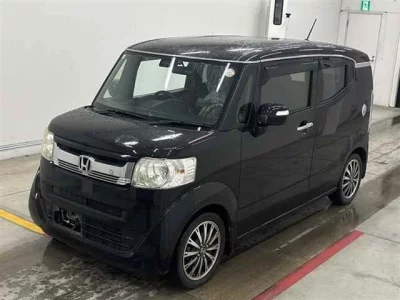 Honda N-Box Slash