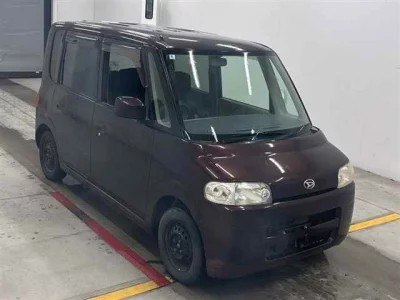 Daihatsu TANTO  с аукциона в Японии