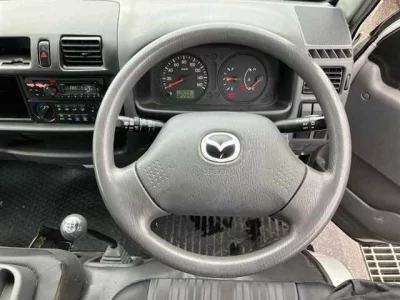 Mazda Bongo Van