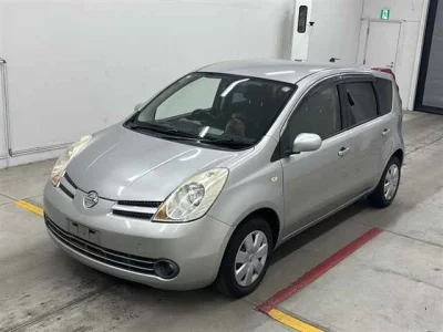 Nissan NOTE  с аукциона в Японии